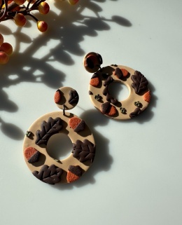 Jesienne koła z motywem dębowym